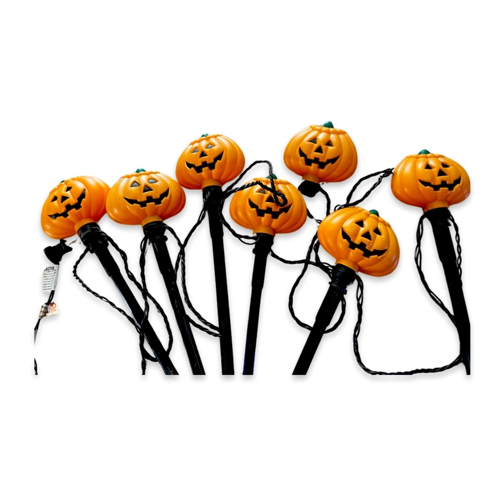 Vintage Halloween Blow Mold Jack O’Lantern Pathway Lights: Working Condition